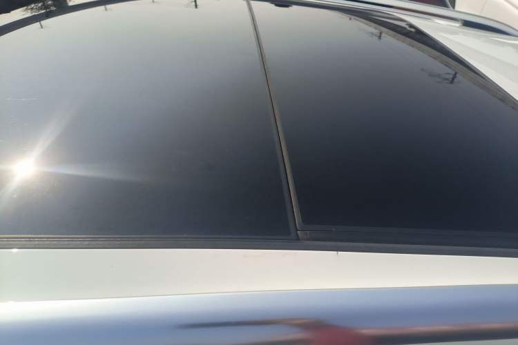 Used Volkswagen T-ROC 2020 280TSI DSG Two-Wheel-Drive Elite Version
