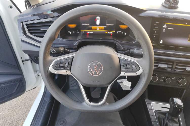 Used Volkswagen Lavida 2023 New Rui 1.5L Automatic New Yi Edition