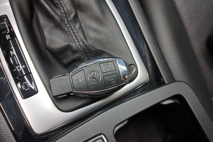 Used Mercedes-Benz C-Class 2013 C 180 Classic Grand Edition