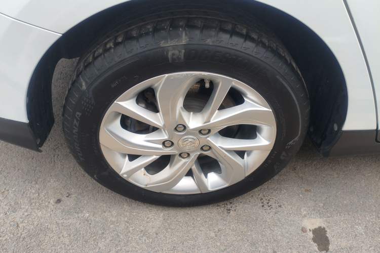 Used Buick Velite 6 2022 Connected & Shared PLUS