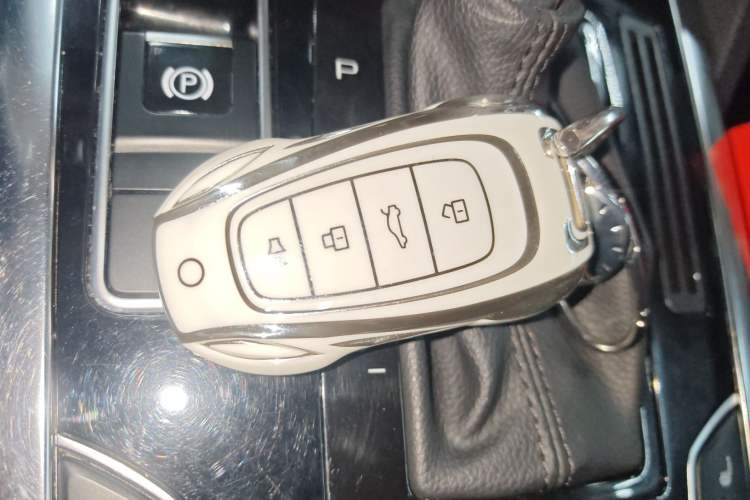 Used Haval H7 2016 Blue-Label H7 2.0T Automatic Luxury Model