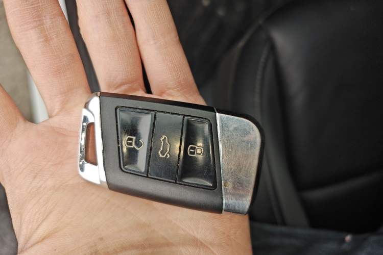 Used Volkswagen Sagitar 2022 280TSI DSG Flyover Edition