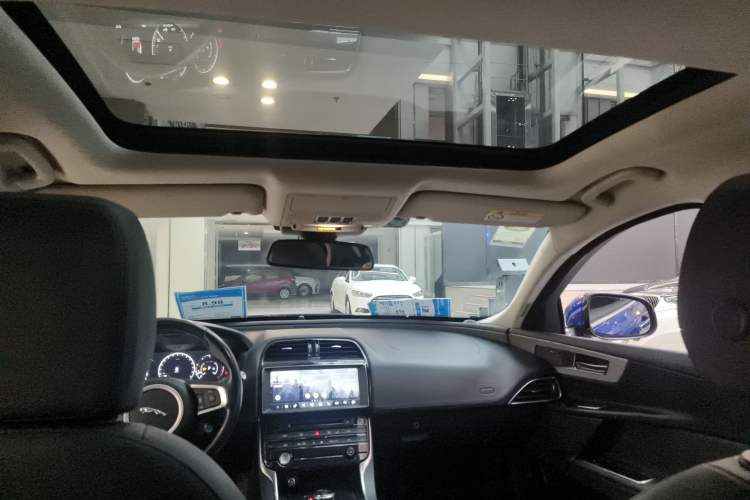 Used Jaguar XEL 2018 2.0T 250 PS Premium Edition
