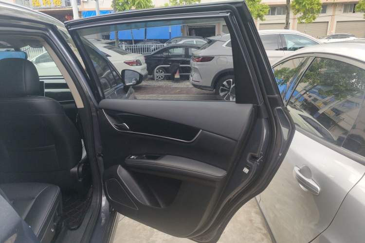 Used BYD Song MAX 2019 1.5T Automatic Smart Connect Ruiyi Sunroof Model 7 Seats China VI Standard
