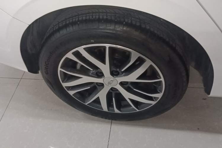 Used Geely Auto Emgrand 2023 4th Generation Champion Edition 1.5L CVT Luxury Model
