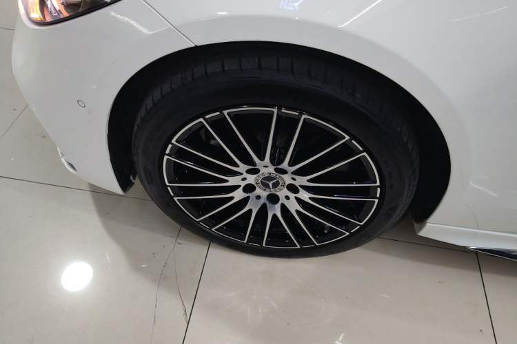 Used Mercedes-Benz C-Class 2023 Second Facelift C 260 L Sport Edition
