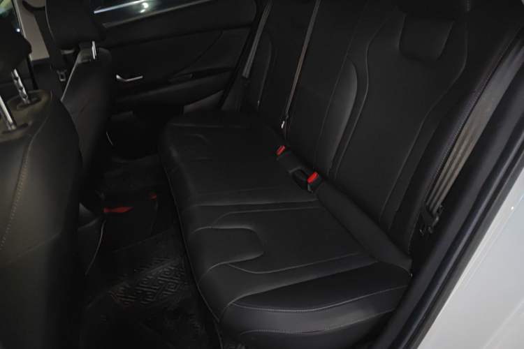 Used Hyundai Elantra 2021 1.5L CVT GLX Elite Edition
