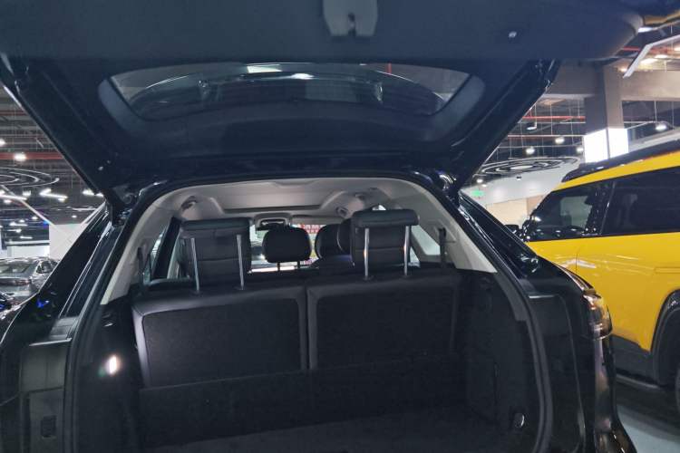 Used Chery Fengyun T9 2024 120 Long-Range Flagship Version 7 Seats Ternary Lithium
