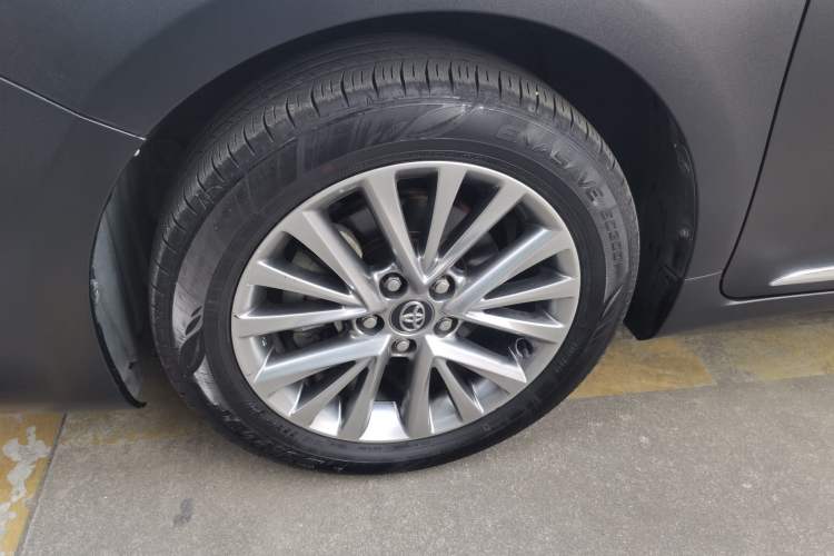 Used Toyota Camry 2016 2.5G 10th Anniversary Deluxe Navigation Edition
