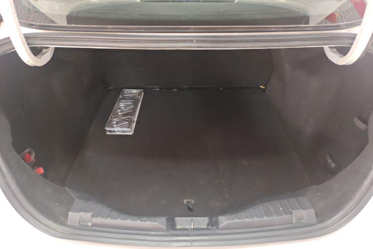 Used Ford Escort 2015 1.5L Automatic Comfort Model
