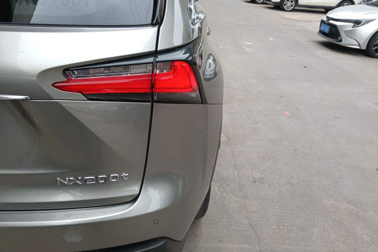 Used Lexus NX 2015 200T All-Wheel-Drive Fēngshàng Edition
