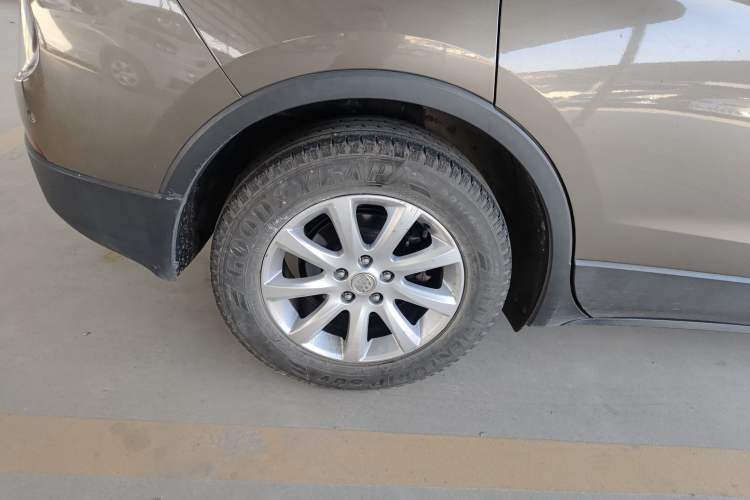 Used Buick Envision 2018 20T Two-Wheel-Drive Elite Model
