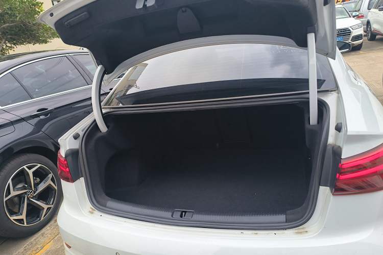 Used Audi A3 2018 30th Anniversary Edition Limousine 35 TFSI Fashion Model
