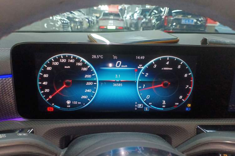 Used Mercedes-Benz A-Class 2022 Revised Version A 200 L Sport Sedan Fashionable Style
