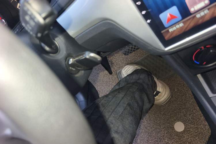 Used Volkswagen Lavida 2017 1.6L Automatic Fashion Edition
