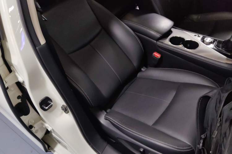 Used Infiniti Q50L 2016 2.0T Enjoyment Edition
