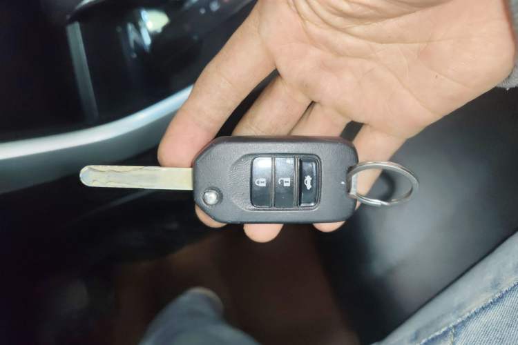 Used Honda Accord 2016 2.0L Comfort Edition
