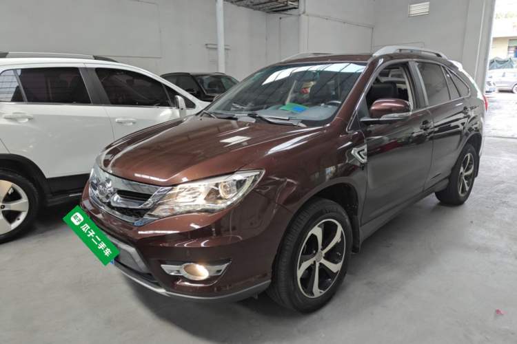 Used BYD S7 2015 2.0T Automatic Prestige Model

