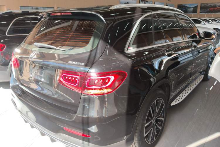 Used Mercedes-Benz GLC 2020 Facelift GLC 300 L 4MATIC Dynamic Edition
