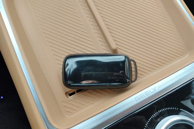 Used  Galaxy Xingjian 7 EM-i 2025 120km Exploration+ Version
