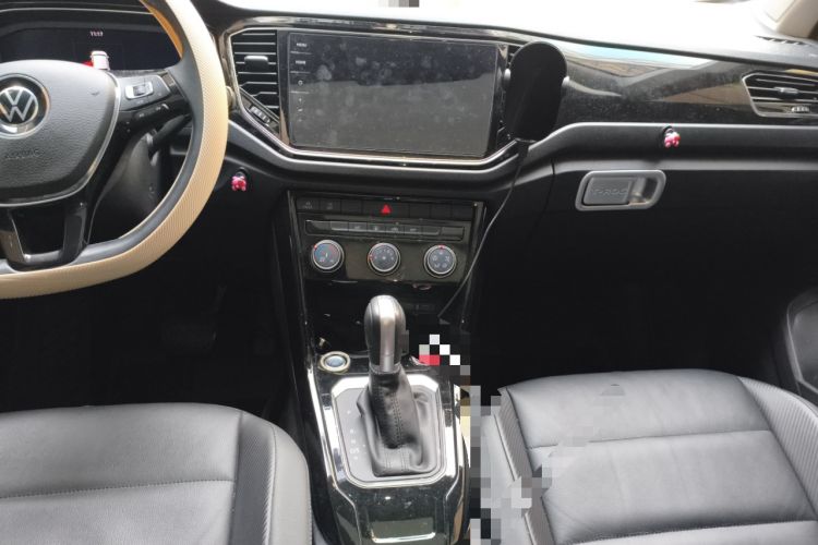 Used Volkswagen T-ROC 2021 280TSI DSG Two-Wheel Drive Comfort Connect Edition
