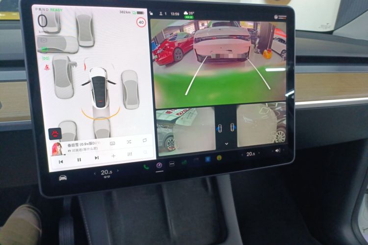 Used Tesla Model Y 2021 Long-Range All-Wheel-Drive Version