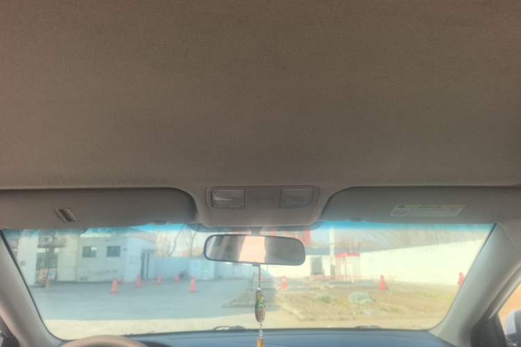 Used Kia K2 2015 Sedan 1.4L Automatic GLS