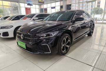 Used Volkswagen Passat 2023 Restyled 330TSI Starry Luxury Edition