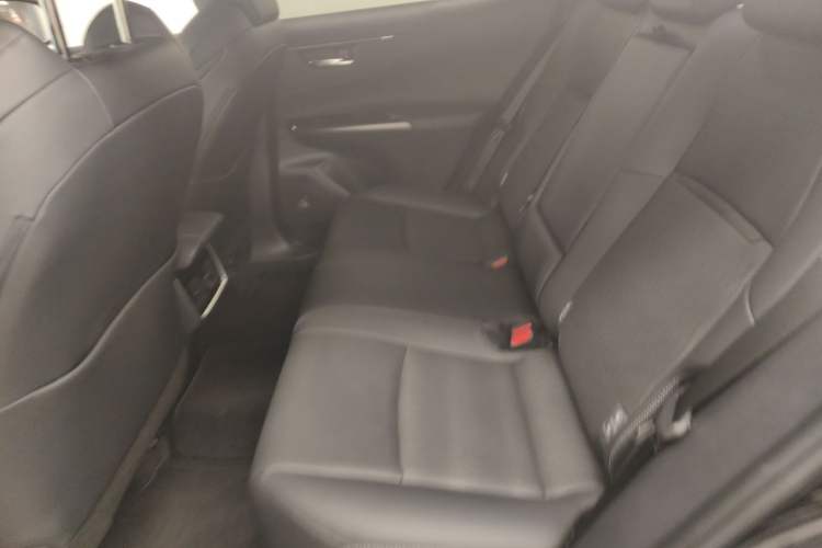 Used Toyota Venza 2023 2.0L CVT Two-Wheel Drive Prestige Version
