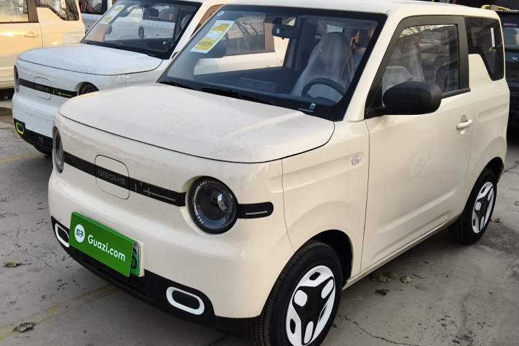 Used Geely Galaxy Panda 2025 210 km – Yuanqi Bear