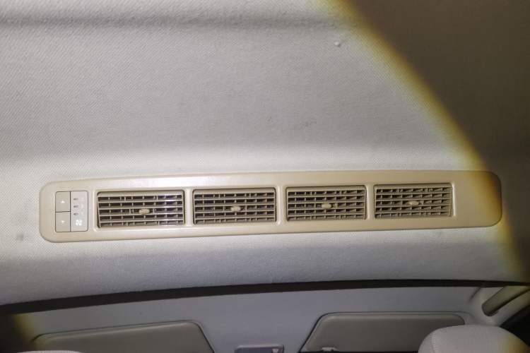 Used Wuling Hongguang 2019 1.5L S Standard Version China VI LAR
