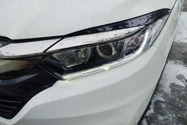 Used Honda Vezel 2020 1.5L CVT Elite Edition
