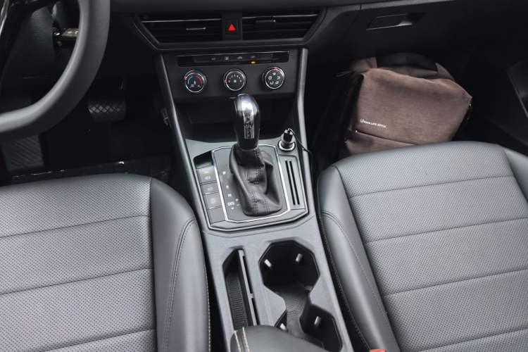 Used Volkswagen Lavida 2018 1.5L Automatic Comfort Edition China V Standard
