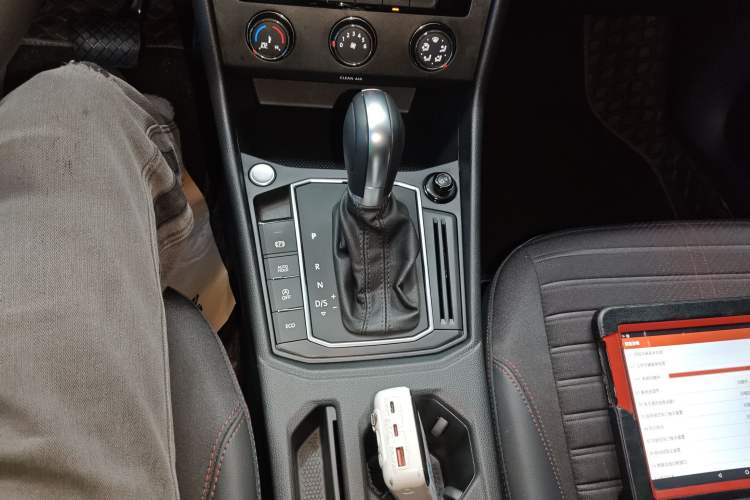 Used Volkswagen Lavida 2024 300TSI DSG Starry Sky Deluxe Edition
