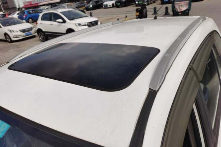 Used Chery Tiggo 3 2014 1.6L Manual Zhishang Edition
