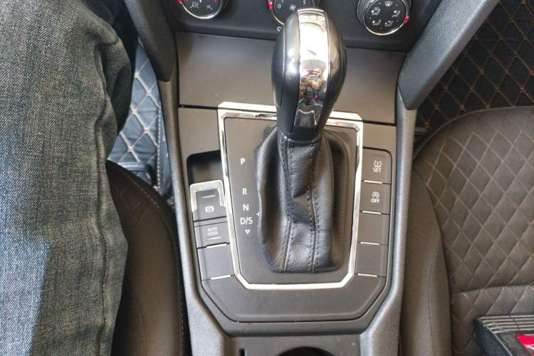 Used Volkswagen Lamando 2019 230TSI DSG Vision Edition China VI Standard
