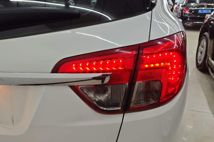 Used Buick Envision 2017 20T Two-Wheel Drive Elite Version
