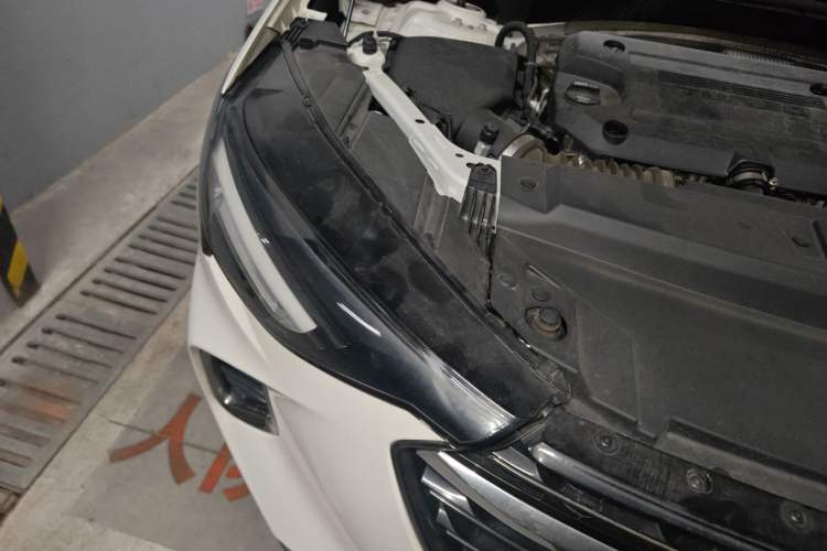 Used Buick Envision 2022 Encore S GS Two-Wheel Drive Smart Sport Model