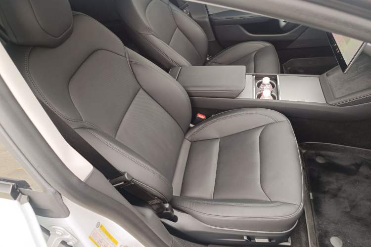 Used Tesla Model 3 2023 Rear-Wheel-Drive Version
