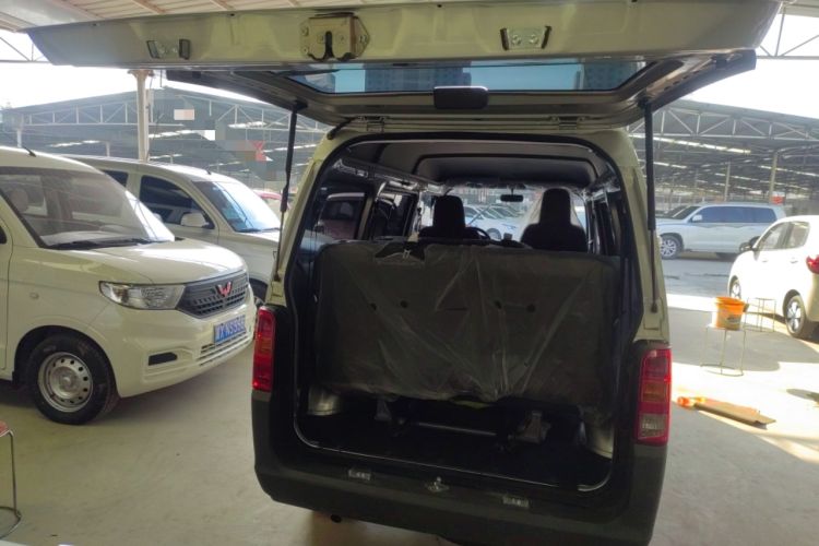 Used Wuling Zhiguang 2023 1.5L Practical Version 5/7 Seats