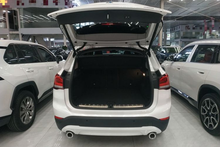 Used BMW X1 2020 sDrive25Li Leading Model
