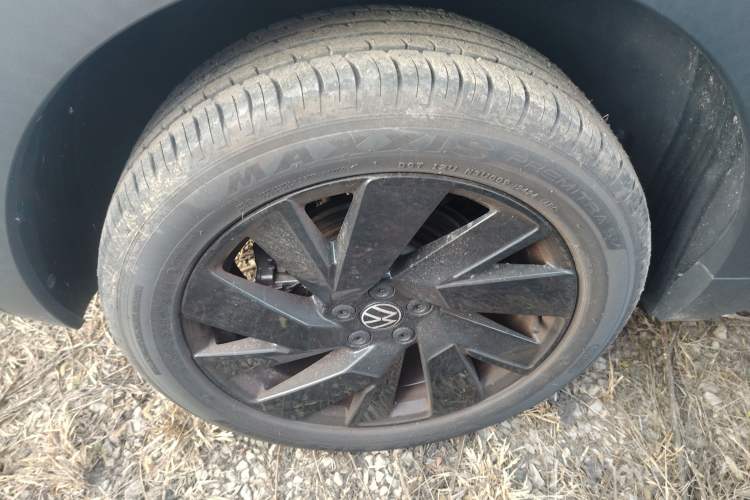 Used Volkswagen Tharu 2025 NewRui 300TSI Prestige Edition