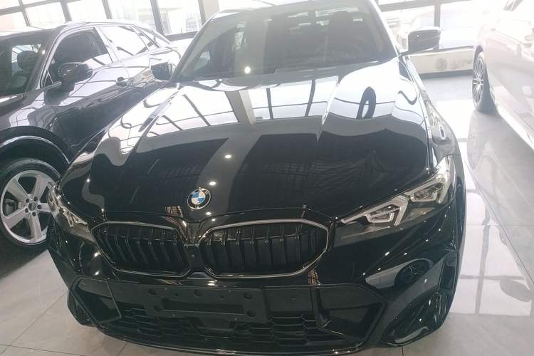 Used BMW 3 Series 2025 330Li M Sport Shadowline Package
