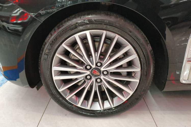 Used Hongqi H9 2023 2.0T Smart Connect Flagship Edition
