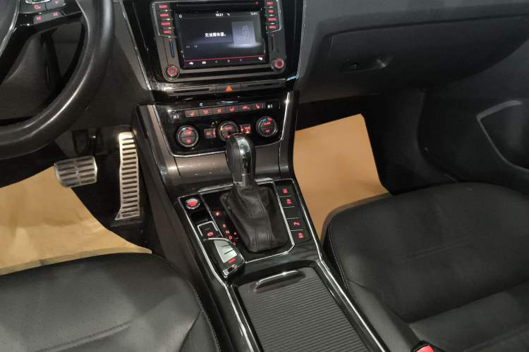 Used Volkswagen Passat 2016 330TSI DSG Prestige Edition
