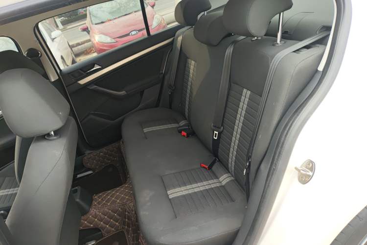 Used Volkswagen Lavida 2019 Lavida Start 1.5L Automatic Trendy Version China VI Standard
