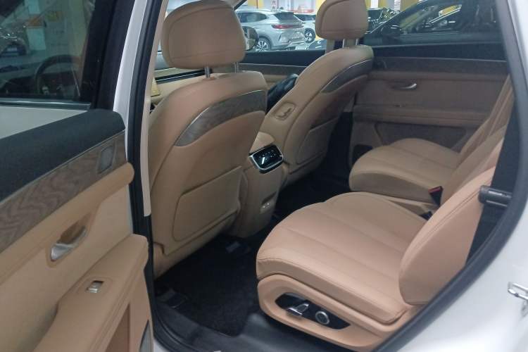 Used Hima AITO M7 2022 1.5T Four-Wheel Drive Luxury Edition