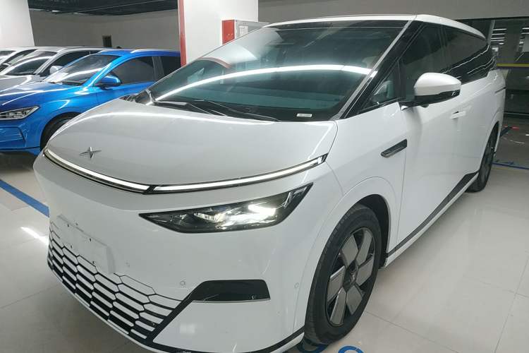 Used XPeng X9 2024 702 Ultra-Long Range Pro