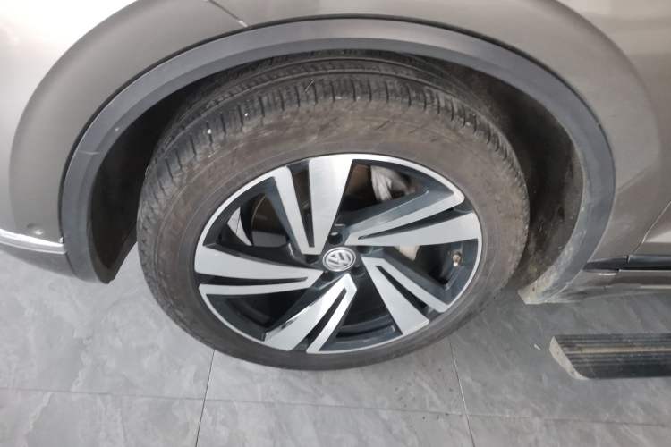 Used Volkswagen Touareg 2019 2.0 TSI Ruiyi Edition China V Standard
