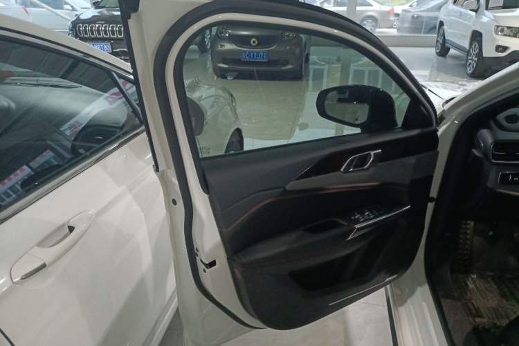 Used Lynk & Co 03 2019 1.5TD DCT JingPro Edition China VI Standard
